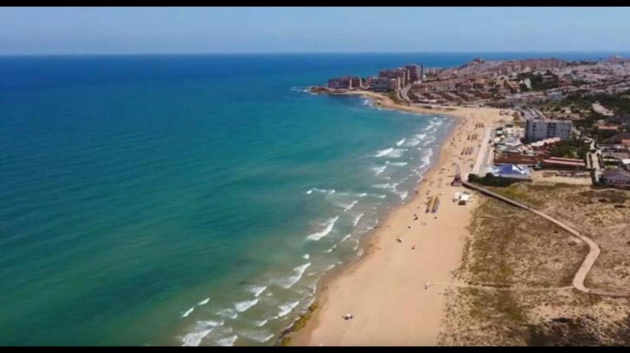 Espacioso Estudio Cerca De La Playa La Mata Torre La Mata Exterior foto